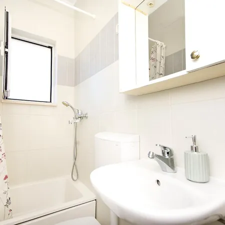 16 Apartment Makarska